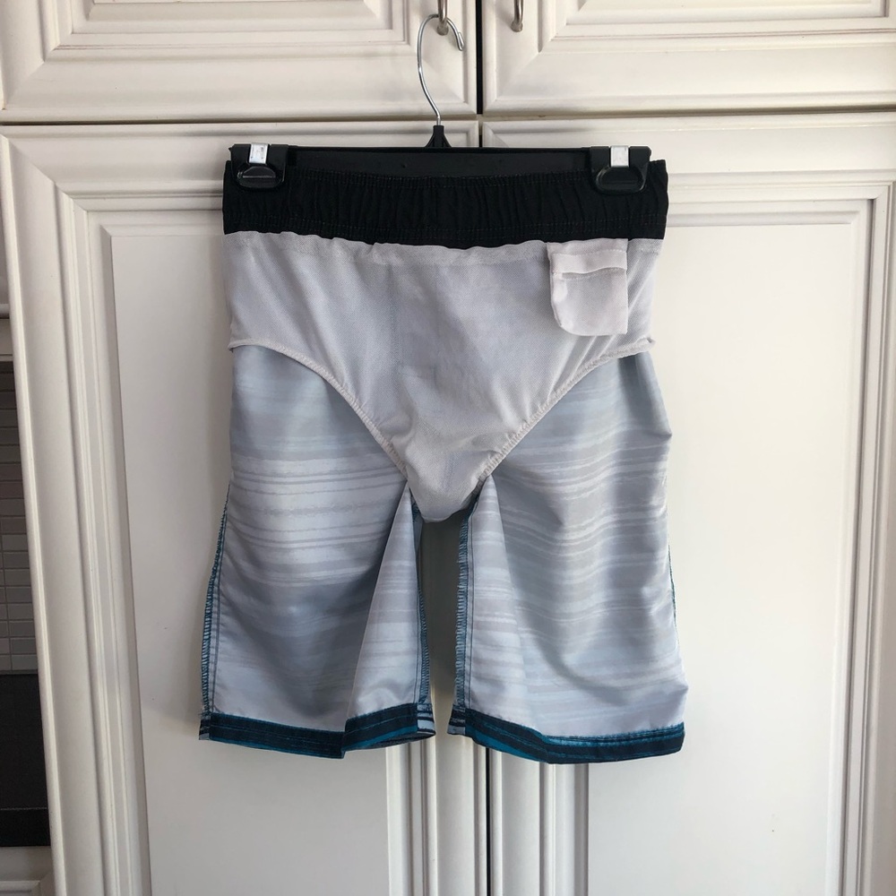 George stripe boys swim trunks - Picture 7 of 10